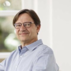 Dr. Andreas Oser